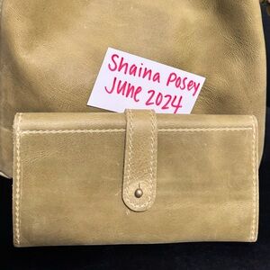 Portland Leather Goods Trifold Wallet Anjou